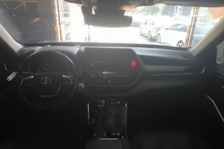 Used Toyota Highlander 2022 Dual-Engine 2.5L Four-Wheel Drive Prestige Version 7 Seats
