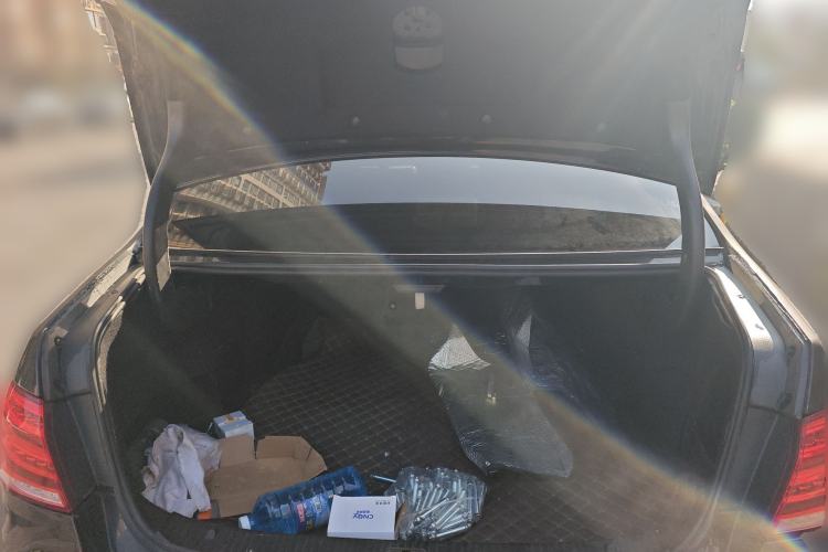 Used Mercedes-Benz E-Class 2013 E 260 L CGI Stylish Model
