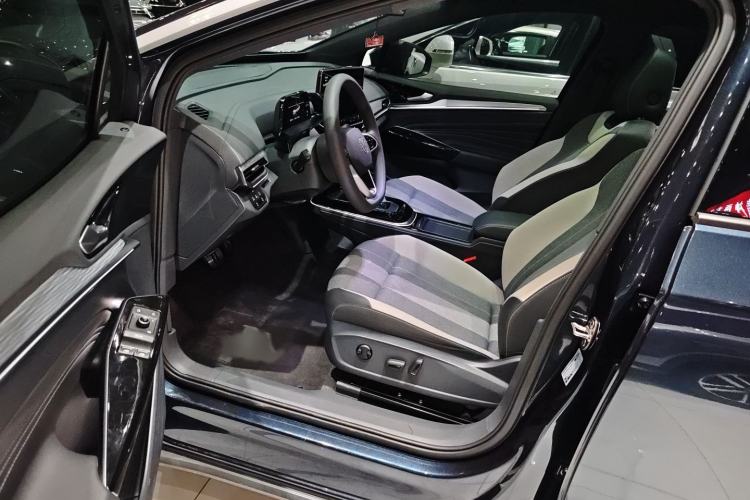 Used Volkswagen ID.4 CROZZ 2024 Pure Edition Limited Edition Interior 1