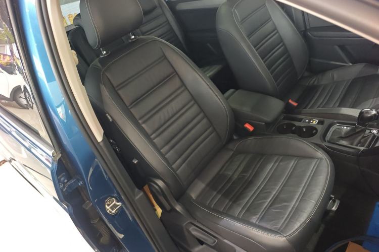 Used Volkswagen Touran 2018 Volkswagen Touran L 280TSI DSG Boundary Edition 7 Seats China V Emission Standard
