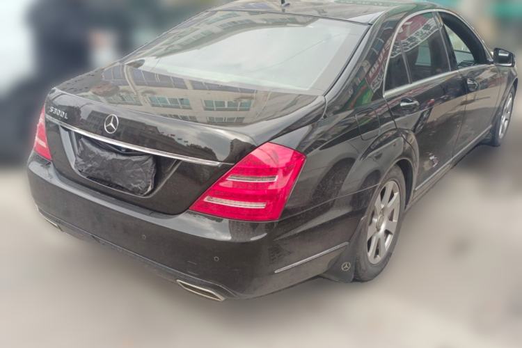 Used Mercedes-Benz S-Class 2012 S 300 L Business Standard Model
