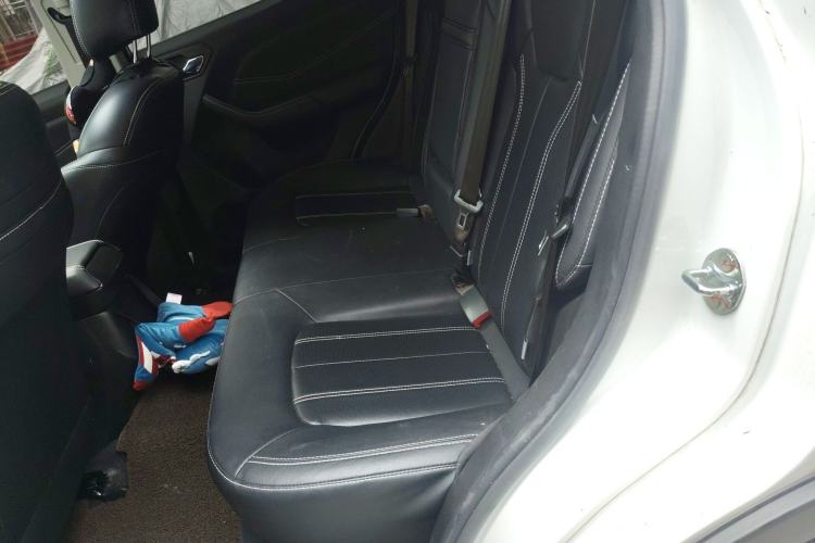 Used Soueast DX3 2018 1.5T CVT Luxury Model Left Rear Seat