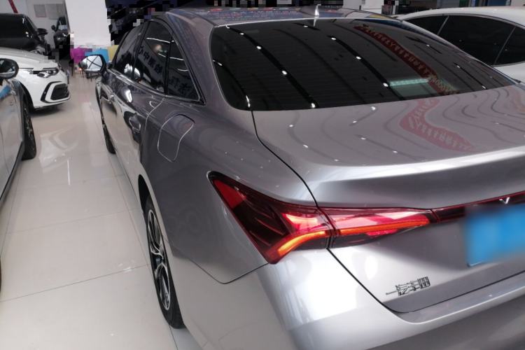 Used Toyota Avalon 2023 2.0L Premium Edition