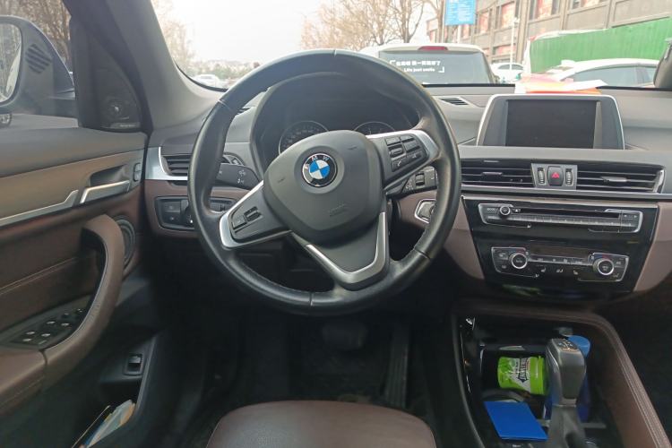 Used BMW X1 2016 sDrive18Li Luxury Model
