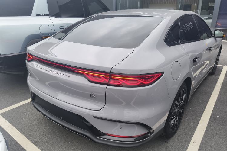 Used BYD Han 2025 DM-i 125KM Prestige Model