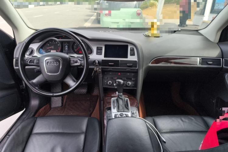 Used Audi A6L 2010 2.4L Comfort Edition
