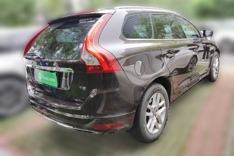 Used Volvo XC60 2017 T5 Smart Upgrade Edition Rear Right 45 Deg