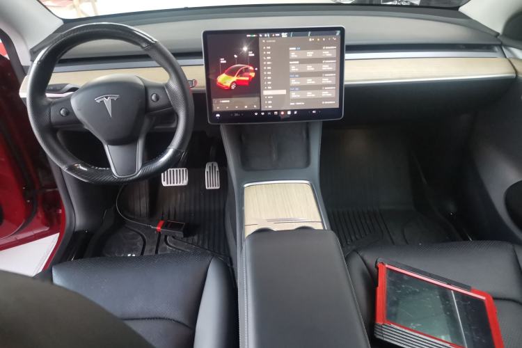 Used Tesla Model Y 2021 Long-Range All-Wheel-Drive Version 3D7
