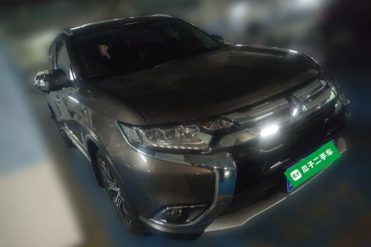 Used Mitsubishi Outlander 2018 2.4L 4x4 Elite Edition 5 Seats
