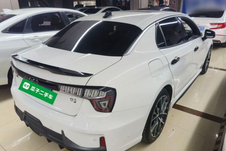 Used Lynk & Co 03 2022 1.5TD DCT JingPro Rear Right 45 Deg