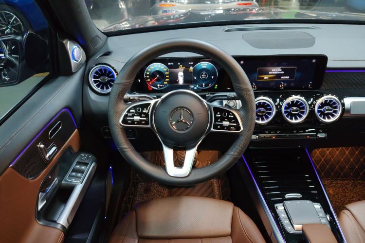 Used Mercedes-Benz GLB 2023 GLB 220 Fashion Model Steering Wheel