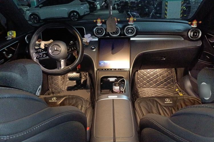 Used Mercedes-Benz C-Class New Energy 2023 Facelift C 350 eL Center Console