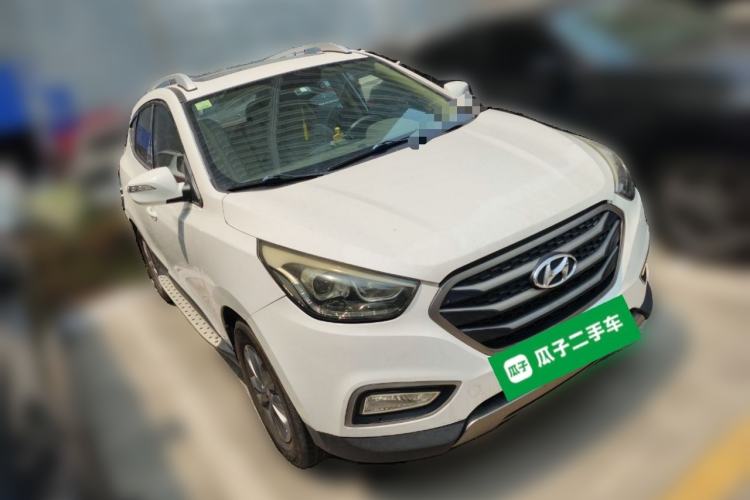 Used Hyundai ix35 2013 2.0L Automatic 2WD Comfort GL China IV Standard Front Right 45 Deg