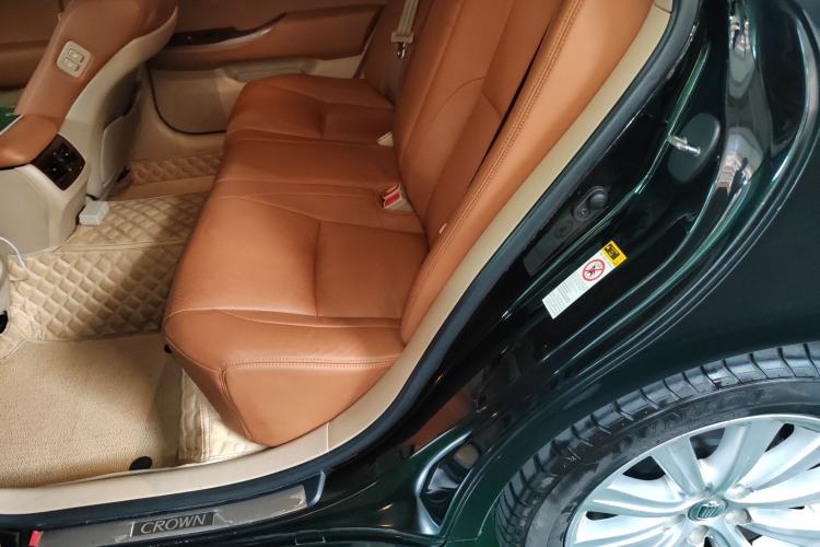 Used Toyota Crown 2012 2.5L Royal Leather Edition Left Rear Seat