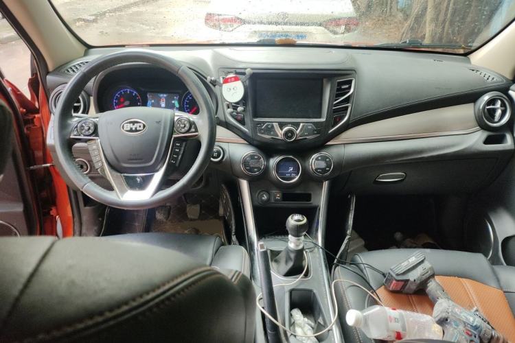 Used BYD Song 2016 1.5TI Manual Luxury Model
