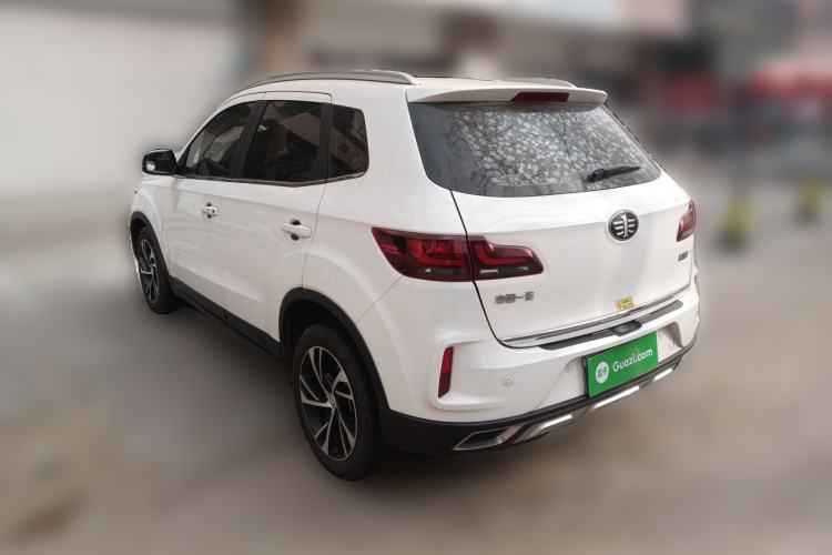 Used Bestune X40 2019 1.6L Manual Luxury Edition China VI

