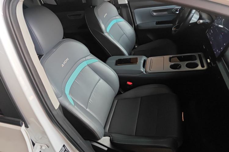 Used AION Y 2022 Plus 70 Smart Edition