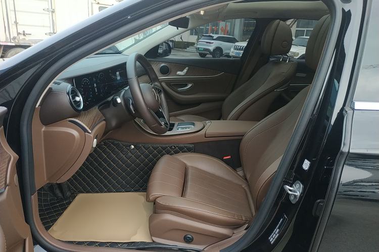 Used Mercedes-Benz E-Class 2022 E 260 L