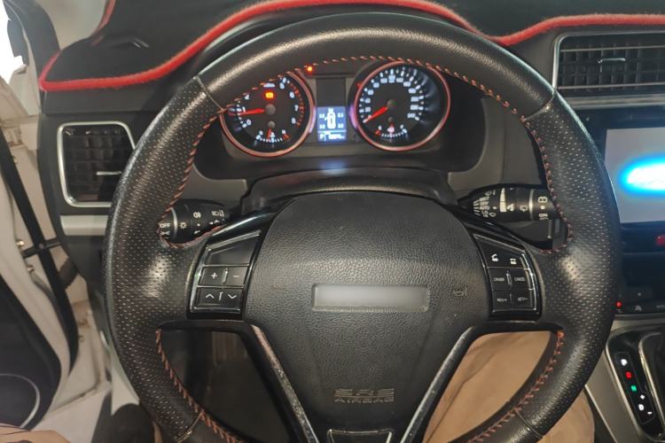 Used Haval H6 2015 Sport Edition 1.5T Automatic Two-Wheel Drive Luxury Model