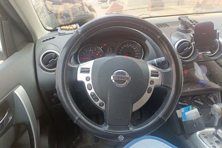 Used Nissan Qashqai 2015 2.0 XL Coolfire CVT 2WD