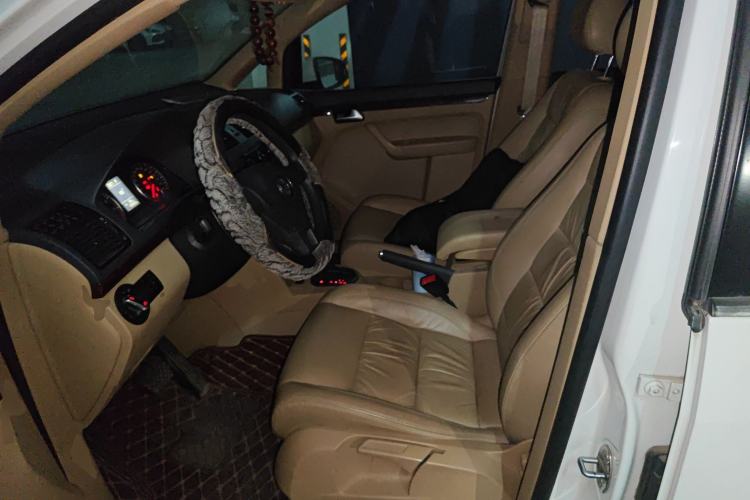 Used Volkswagen Touran 2013 1.4T DSG Comfort Edition 5-Seater Left Front Seat