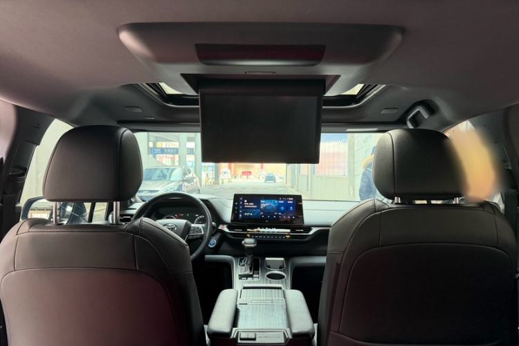 Used Toyota Sienna 2021 2.5L Hybrid Platinum Edition