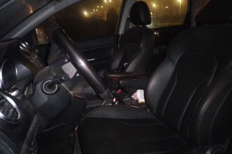 Used Haval H6 2016 Upgraded Model 1.5T Manual Two-Wheel Drive Elite Version