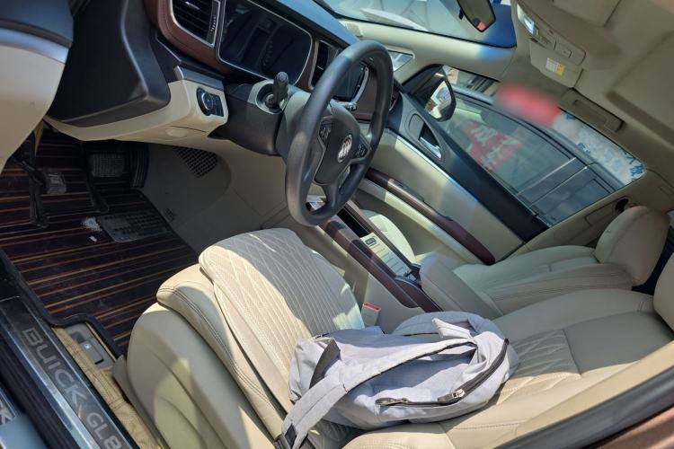 Used Buick GL8 2018 28T Comfort Model China VI Standard
