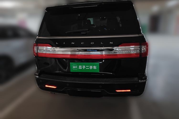Used Lincoln Navigator 