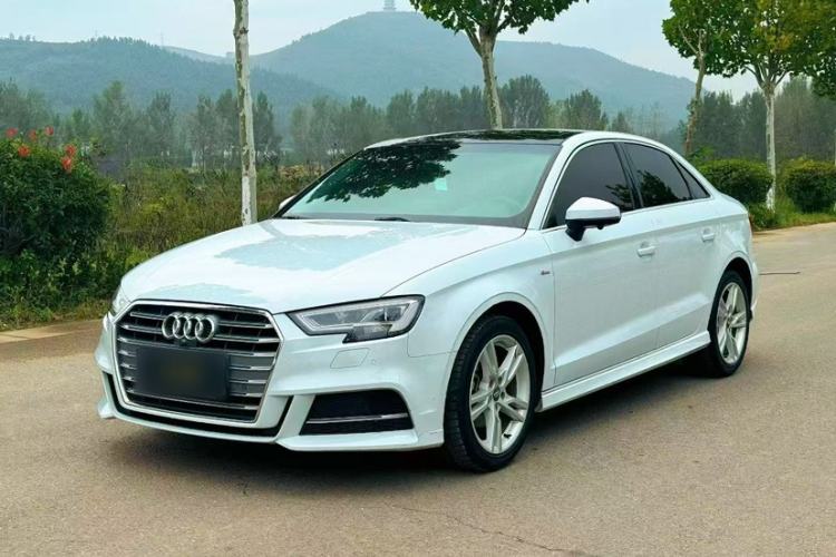Used Audi A3 2020 Limousine 35 TFSI Fashion Edition China VI Emission Standard