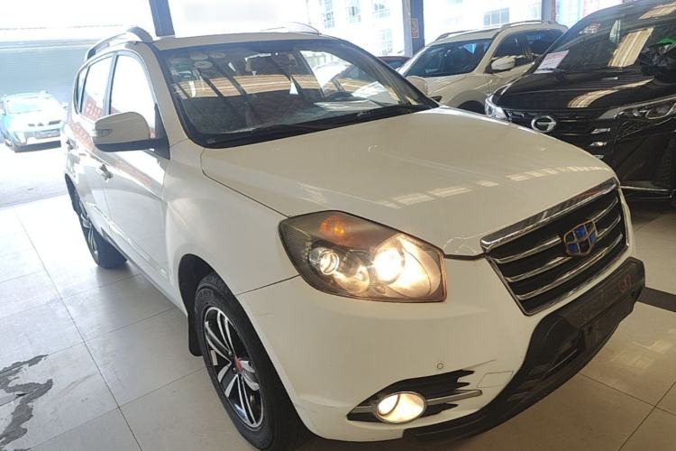 Used Geely Auto GX7 2015 Sports Edition 2.0L Automatic Luxury Upgrade Version China V Standard
