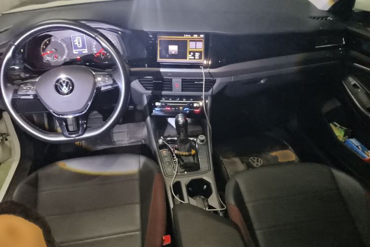 Used Volkswagen Bora 2021 280TSI DSG Elite Smart Connectivity Version Center Console