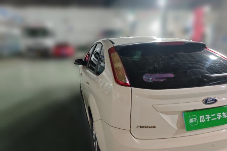 Used Ford Focus 2011 Hatchback 1.8L Automatic Fashion Edition Rear Left 45 Deg