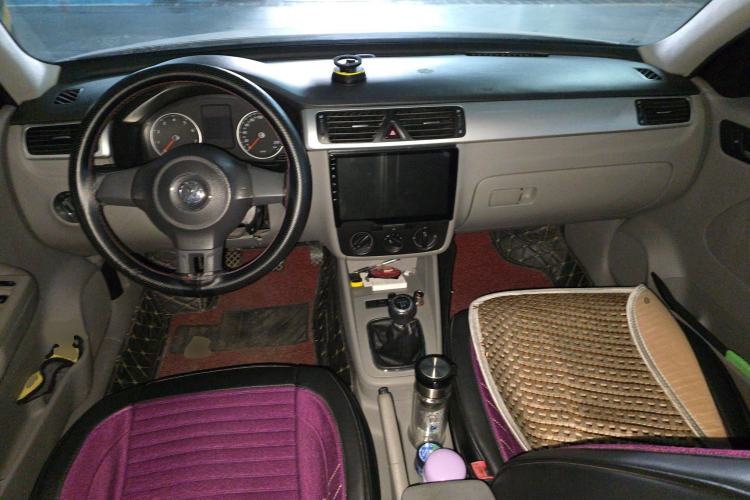 Used Volkswagen Bora 2012 1.6L Manual Fashion Edition
