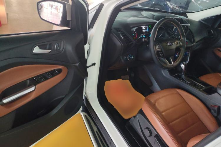 Used Ford Kuga 2018 EcoBoost 180 Two-Wheel-Drive Cognac Special Edition
