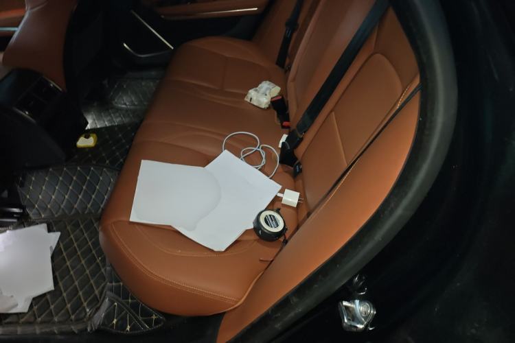 Used Jaguar XFL 2021 XFL 2.0T P250 Two-Wheel-Drive Elite Sport Edition Left Rear Seat