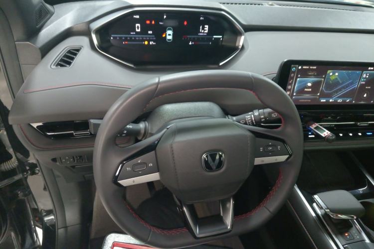 Used Changan CS55PLUS 2024 3rd Generation 1.5T DCT Excellence Model
