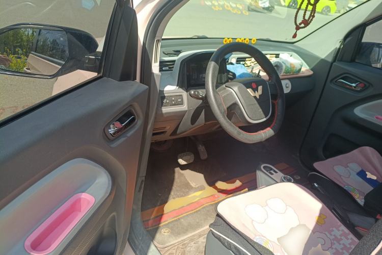 Used Wuling Hongguang MINIEV 2021 Macaron Premium Model – Lithium Iron Phosphate
