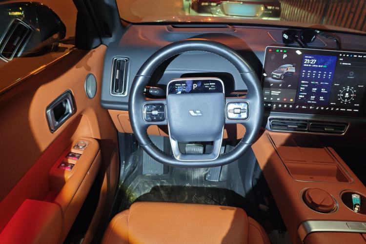 Used Li Auto L9 2022 Max model
