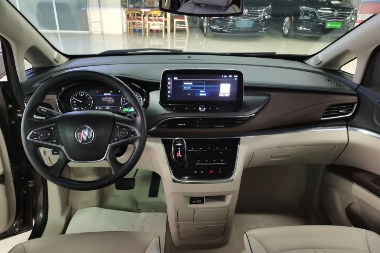 Used Buick GL8 2023 Land Executive Class 652T Luxury Model