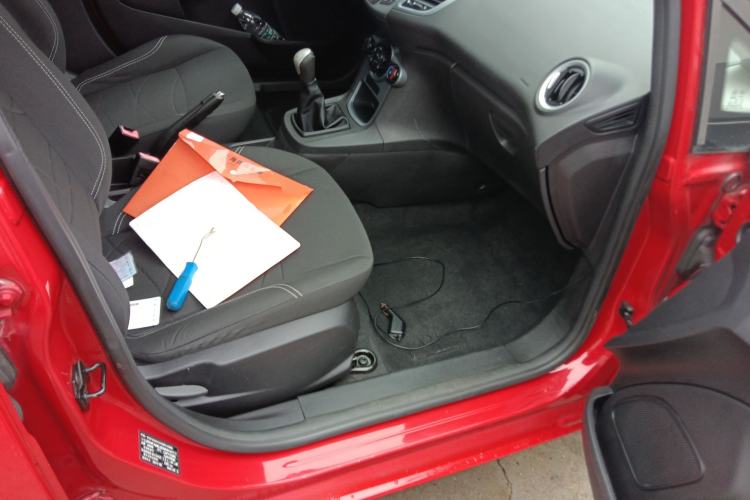 Used Ford Fiesta 2013 Hatchback 1.5L Manual Fashion Edition
