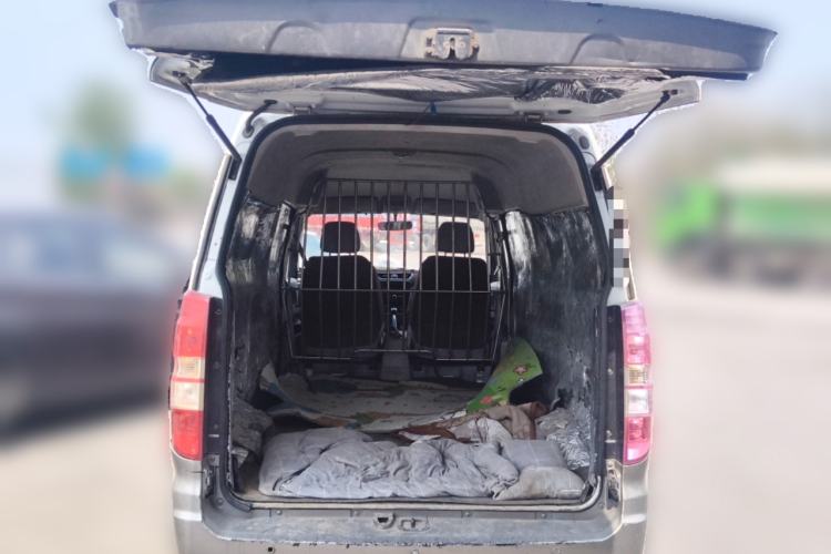 Used Jinbei New Hiace X30L 2016 1.5L Wealth Edition Van DLCG14 Trunk