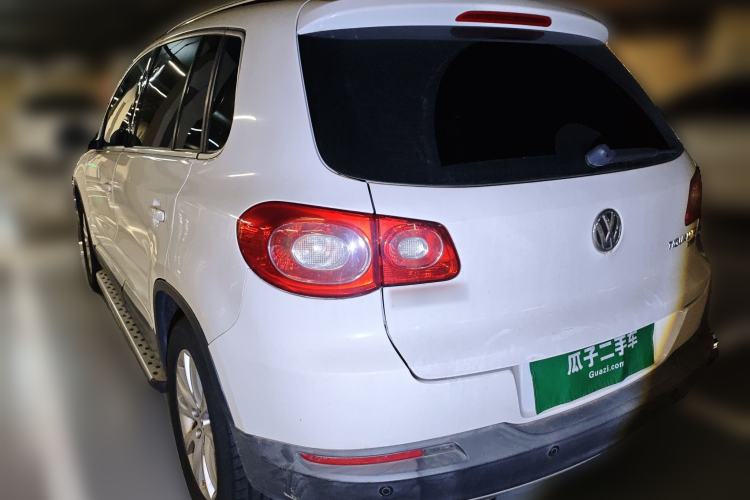 Used Volkswagen Tiguan 2012 2.0 TSI Automatic All-Wheel Drive Flagship Edition Rear Left 45 Deg