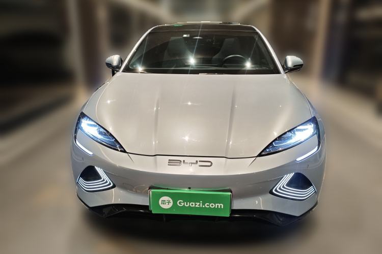 Used BYD Seal 2022 550 km Standard Range Rear-Wheel Drive Prestige Version