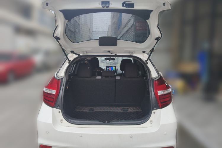 Used Toyota YARiS L Zhi Xuan 2022 1.5L CVT Leading PLUS Edition Trunk