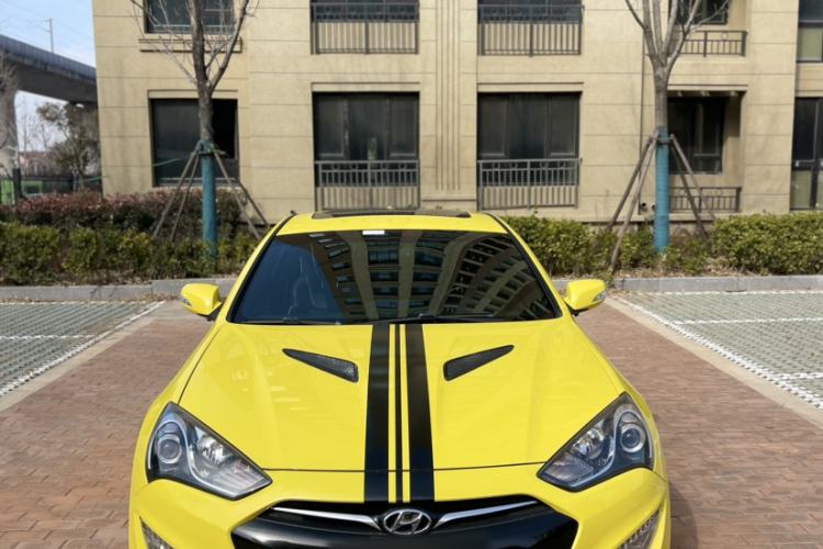 Used Hyundai Genesis Coupe 2012 2.0T Automatic Luxury Edition
