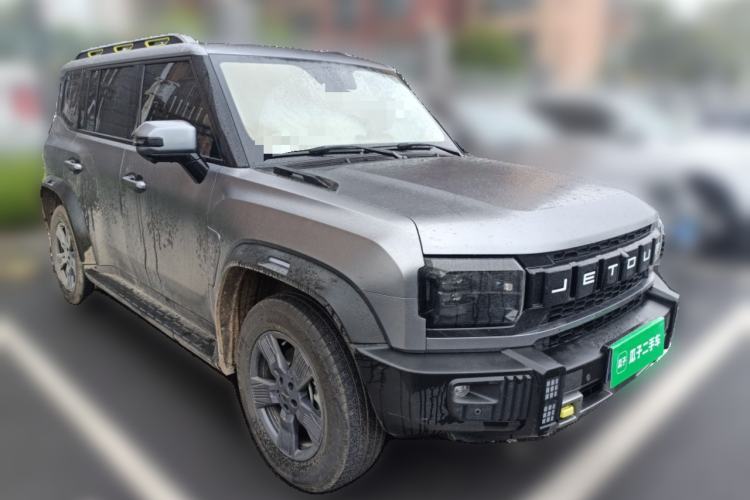 Used JETOUR Traveler 2023 1.5T Two-Wheel Drive Discovery PRO Front Right 45 Deg