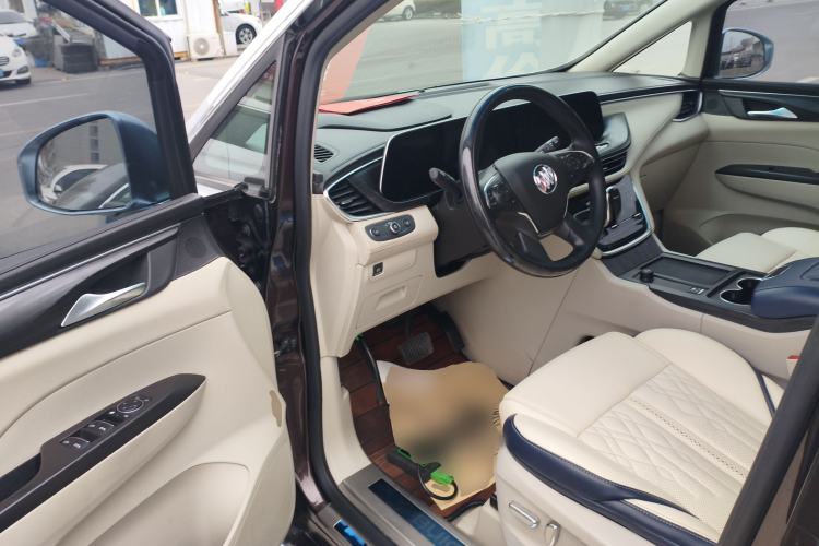 Used Buick GL8 2021 ES Landtrek 653T Comfort Edition
