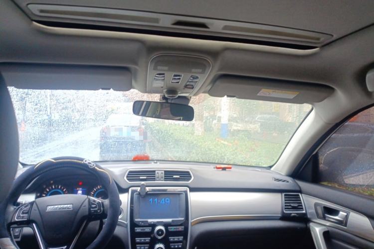 Used Haval H2 2017 Red-Label 1.5T Automatic Two-Wheel Drive Luxury Model