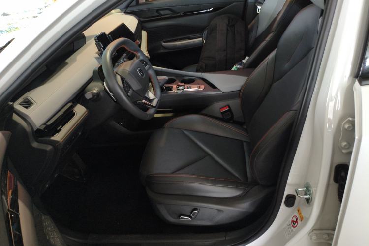Used CHANGAN UNI-V 2022 1.5T Prestige Version Left Front Seat